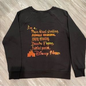 Disney sweatshirt! 🏰